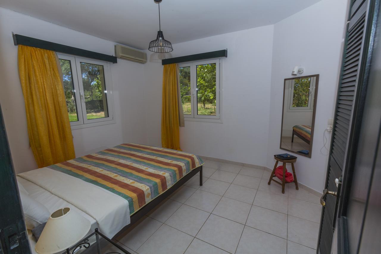 Sandy Beach Villas And Apartments Svoronata Exterior foto